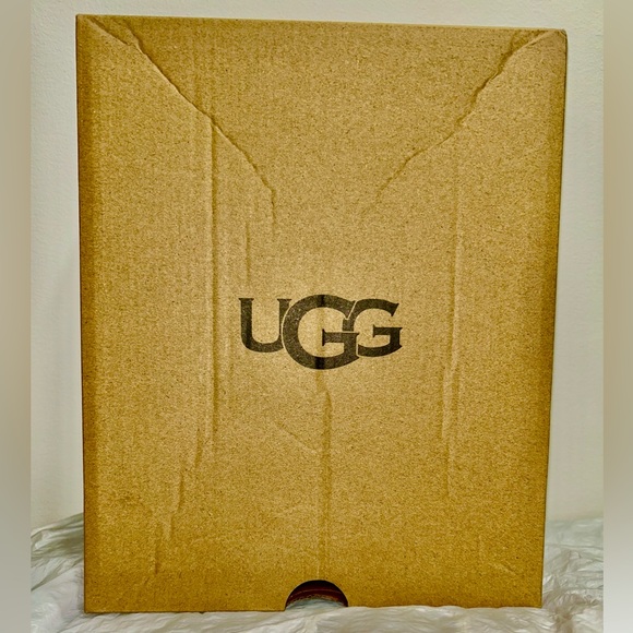 UGG Box 2 pc Empty Shoes Gift Storage Replacement mini boots booties - Picture 2 of 5